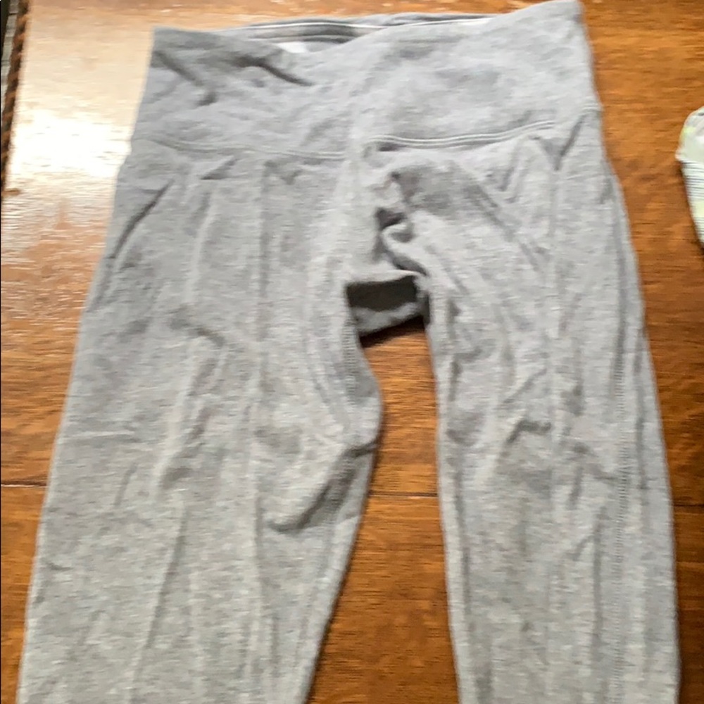 Lululemon Grey Leggings cropped length (size 4)
